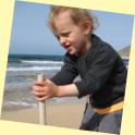Jakob am Strand von Kreta, Mai 2009